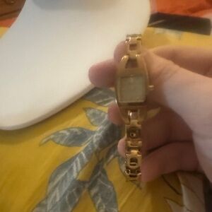 Relic Gold Tone Ladies Bracelet Watch